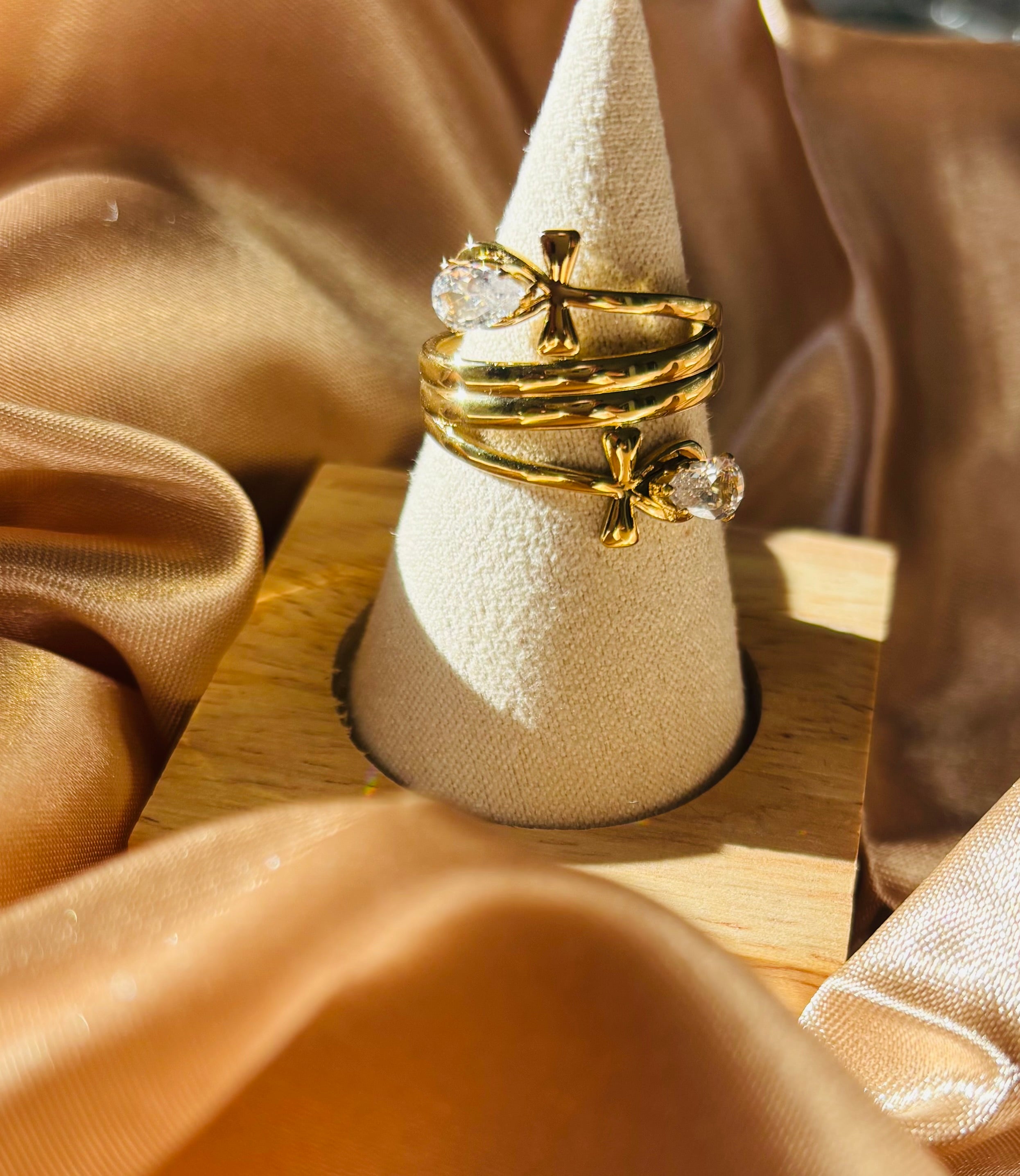 Bague doré ajustable