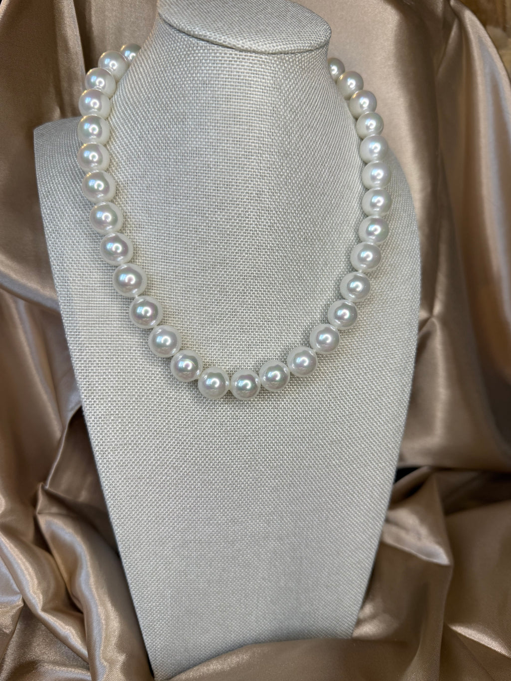 Collier Perles en cristal et nacre de Majorque