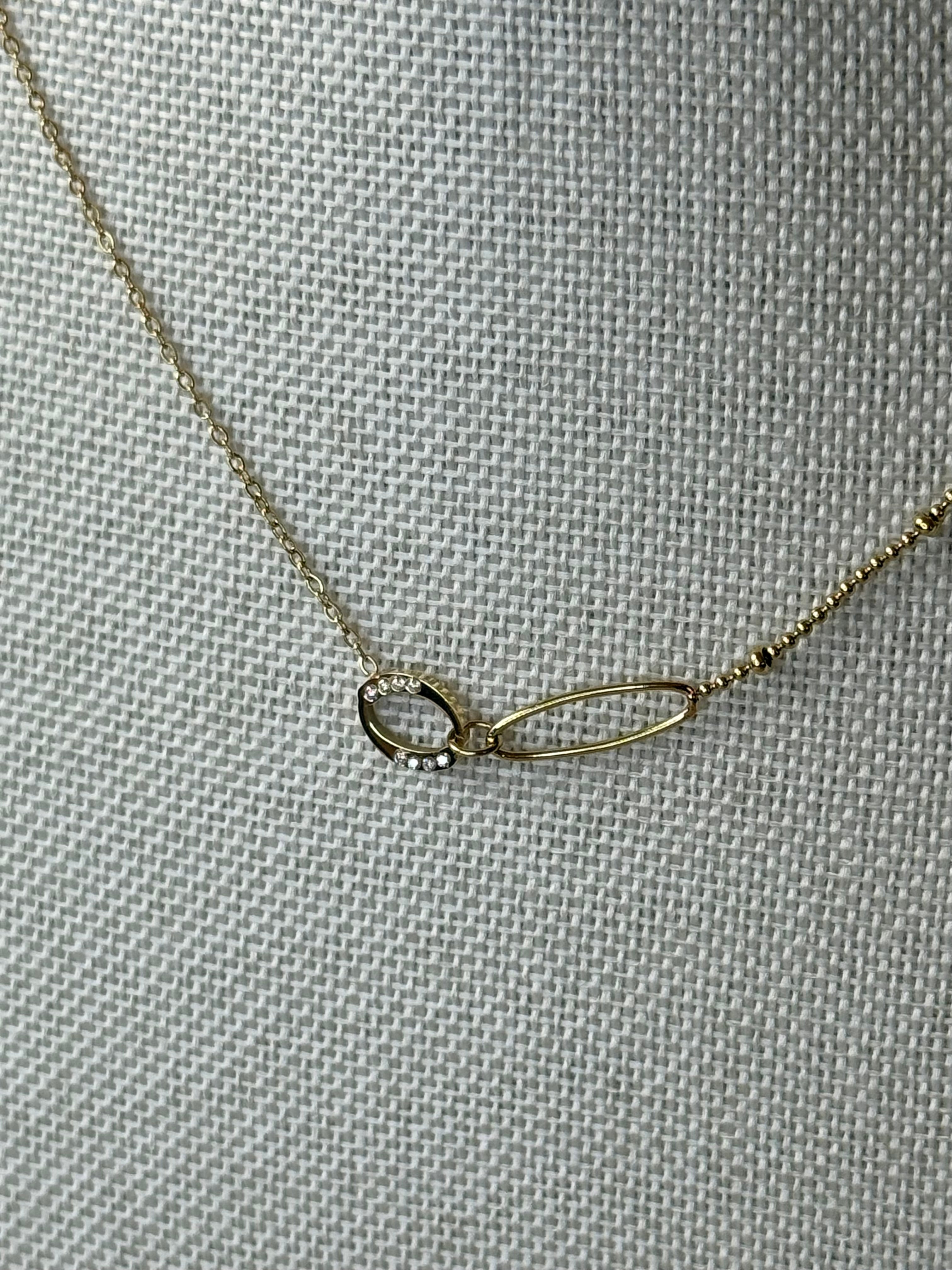 Collier Doré en Acier Inoxydable à Double Chaîne Fine et Pendentifs Ovales