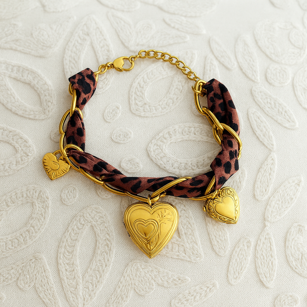 Bracelet ruban léopard et cœur