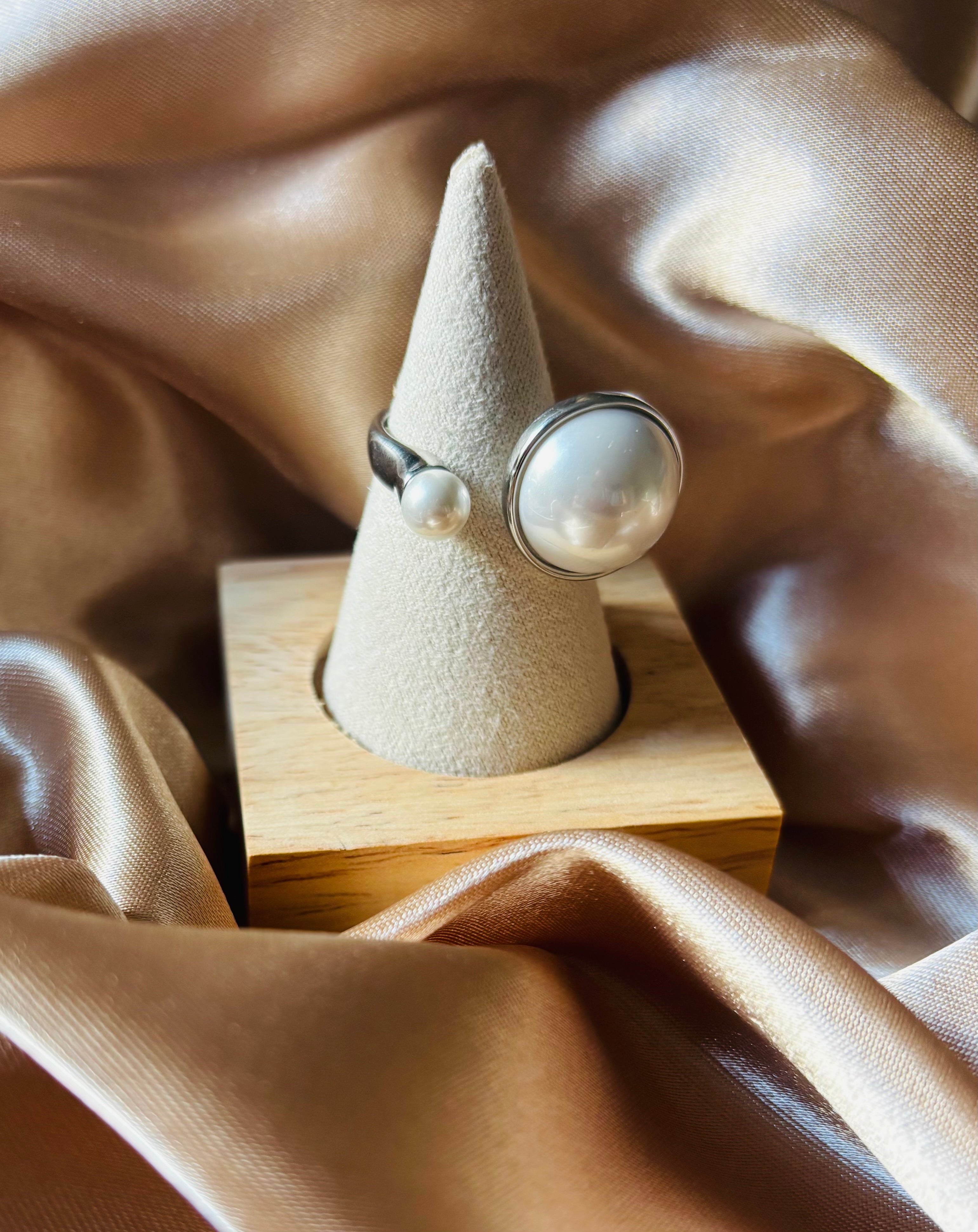 Bague Argentée Perles Rondes – Ajustable