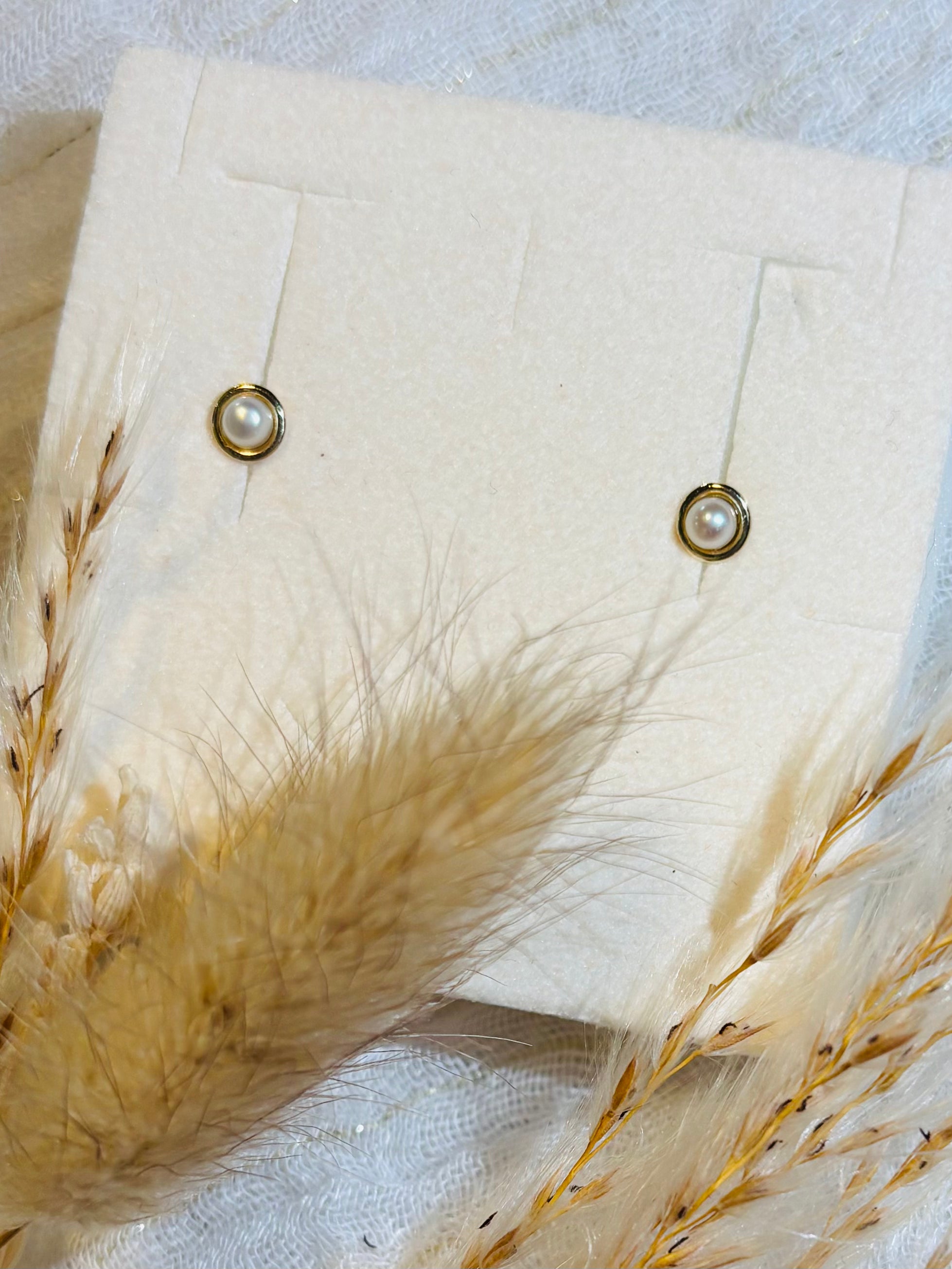 Boucles d’oreilles en or 9 carats avec perles de culture d’eau douce
