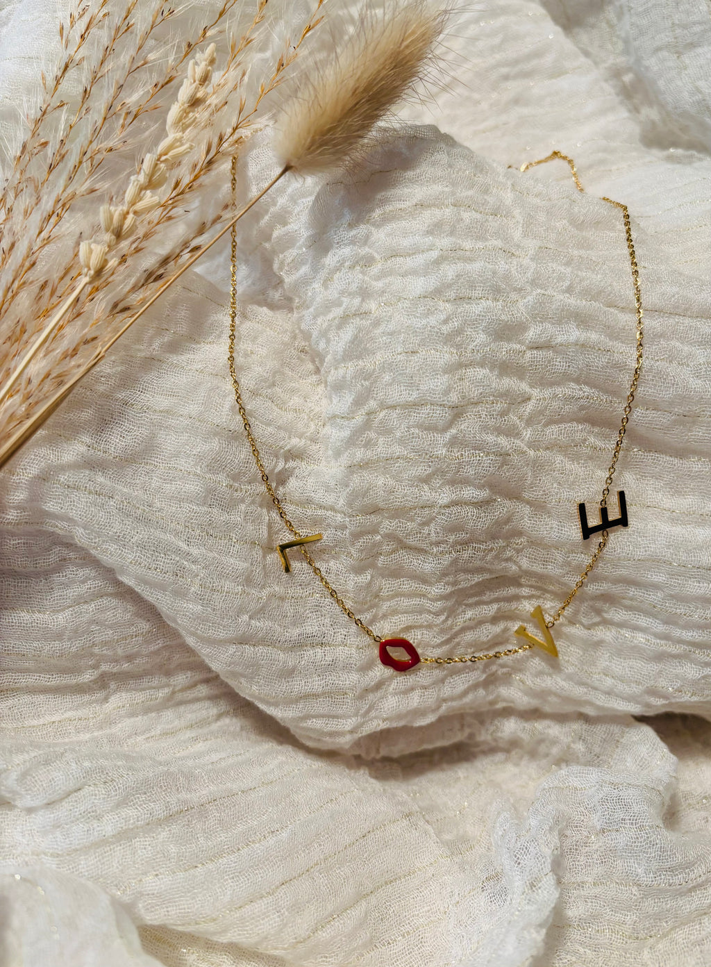 Collier Love
