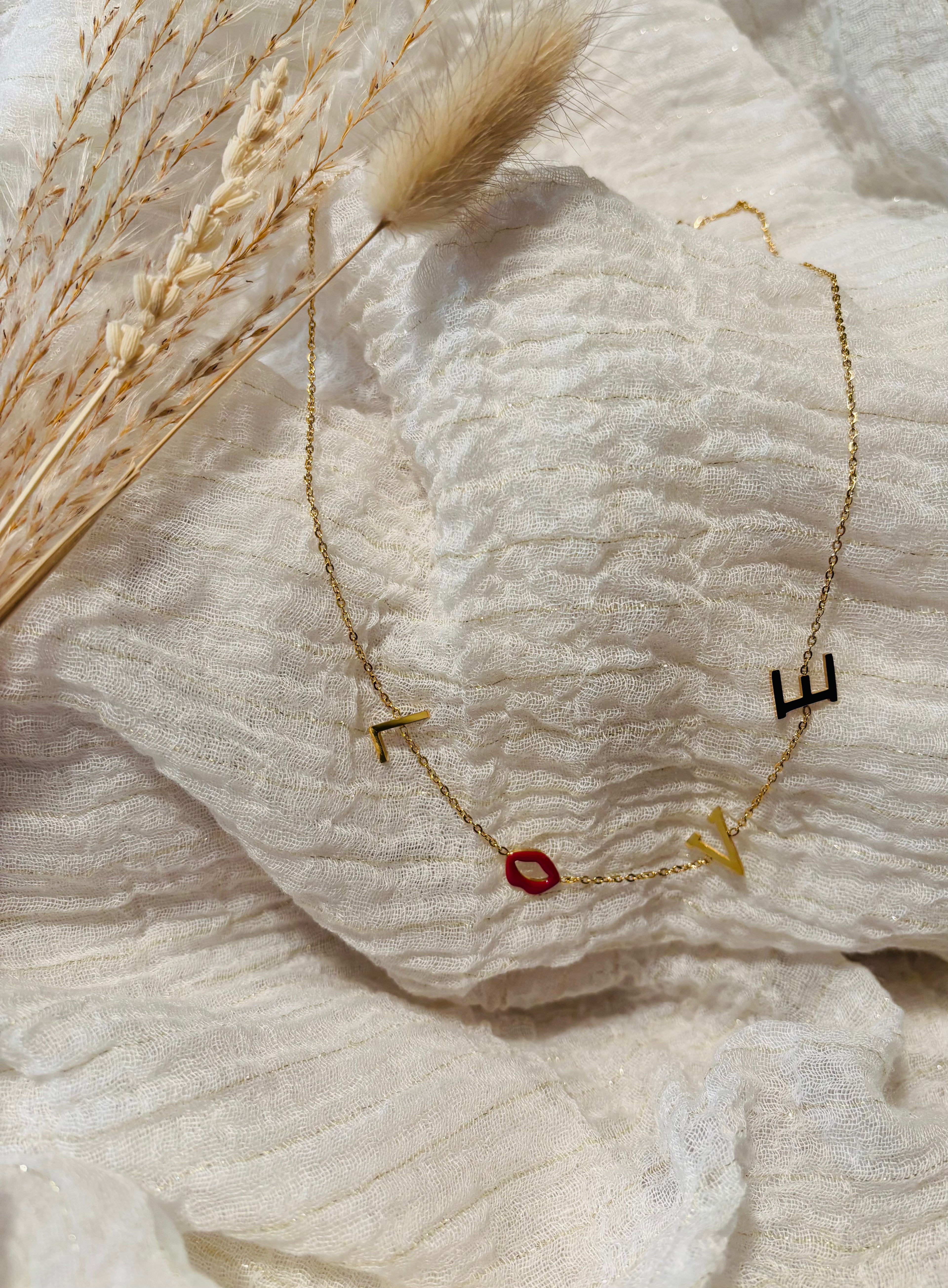 Collier Love
